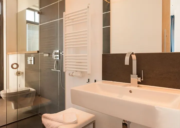 Villa Claire Ocean Blue Apartment