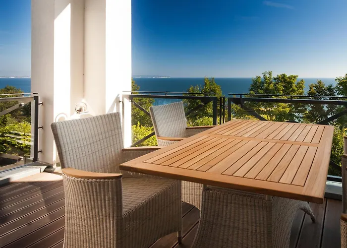 Ostseebad Sellin, Ruegen, Claire, Ocean Blue *